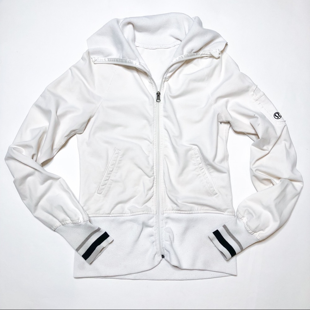Lululemon Full Zip Terry Cloth Jacket, Size M - Picture 13 of 13